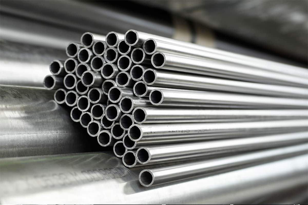 Seamless pipe in oil and gas industries ( buy, sale, price, export, import, from to in uae dubai )